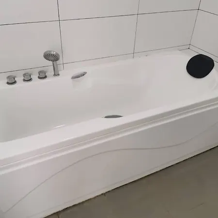 365 Homestay Kaki Bukit Exterior photo