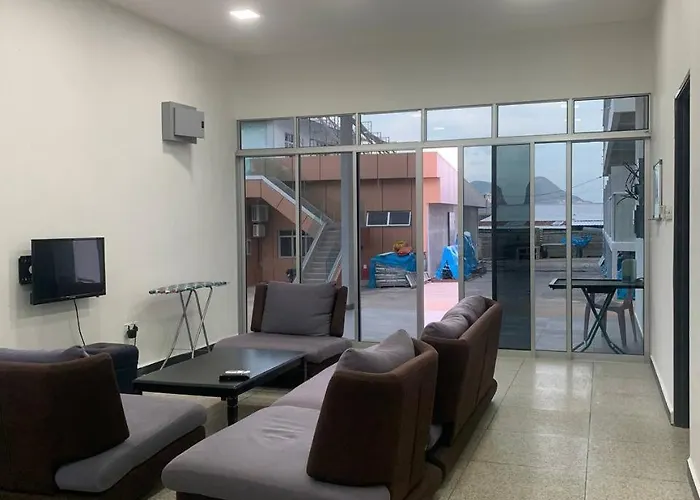 365 Homestay